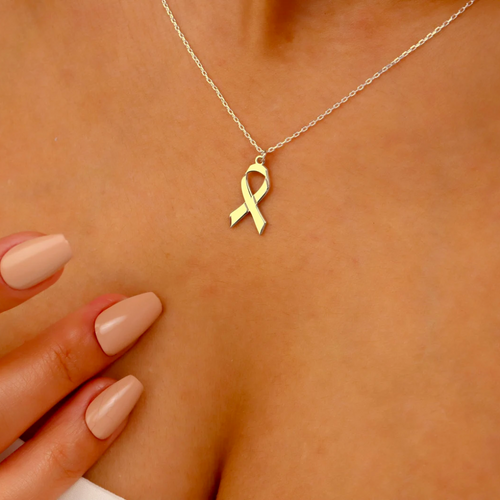 Graciöst Linjehalsband | Tillsammans mot Bröstcancer