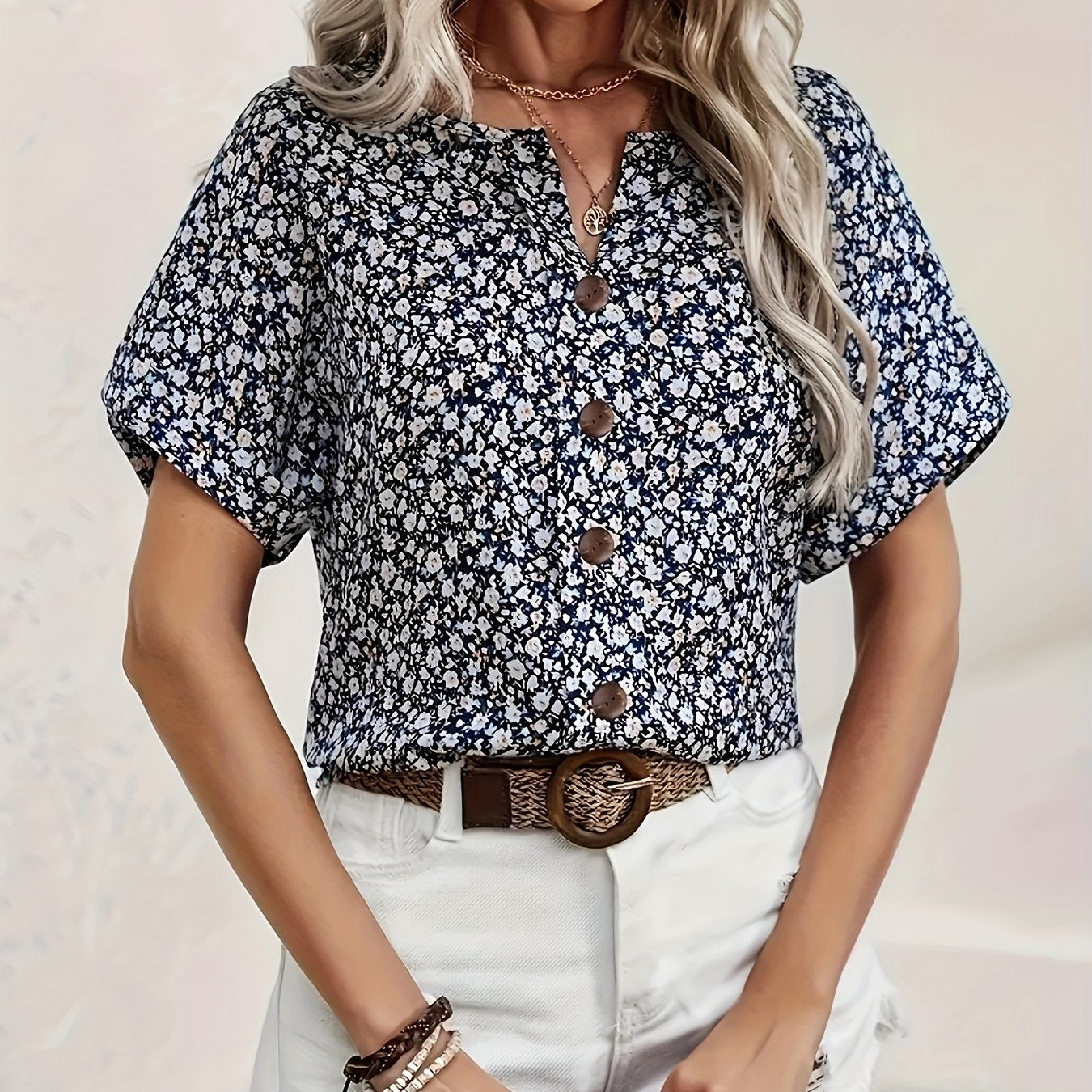 Mika™ – Blommig Mönstrad Blus