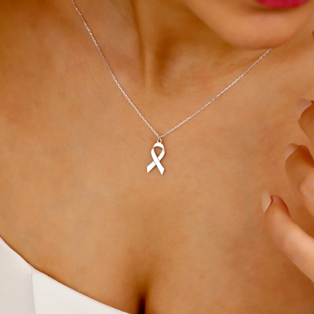 Graciöst Linjehalsband | Tillsammans mot Bröstcancer