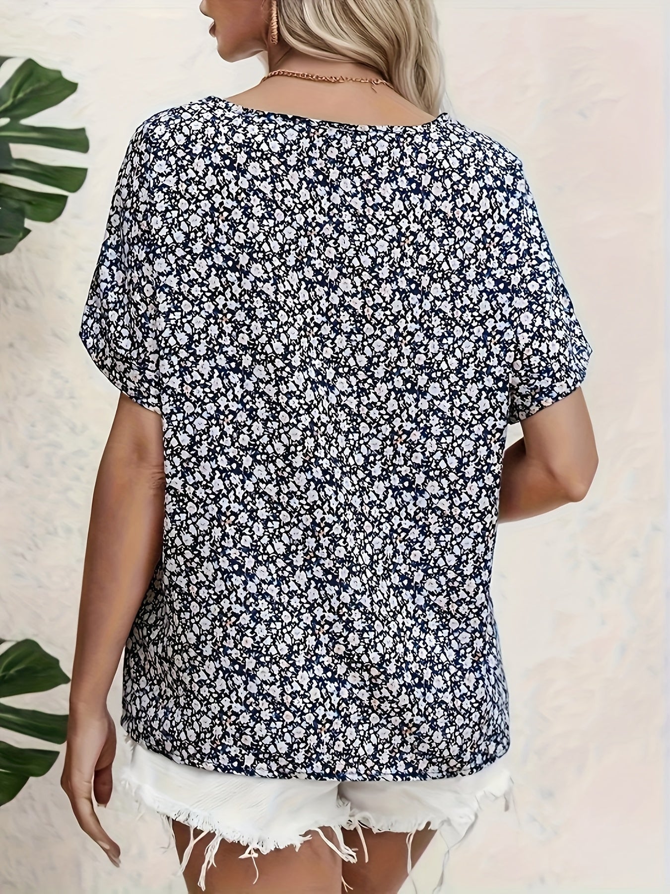 Mika™ – Blommig Mönstrad Blus