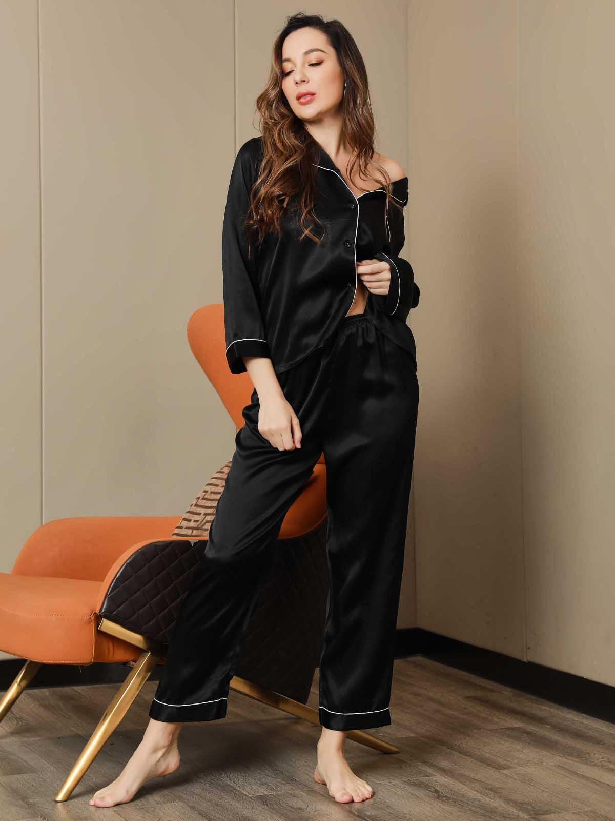 Mira™ – Satinpyjamas Set