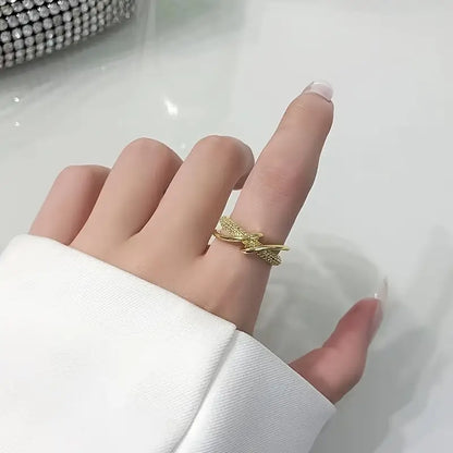 Elegant Guld Ring | Tillsammans mot Bröstcancer