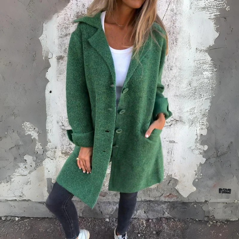 Alexandra™ - Lång Knäppt Kappa