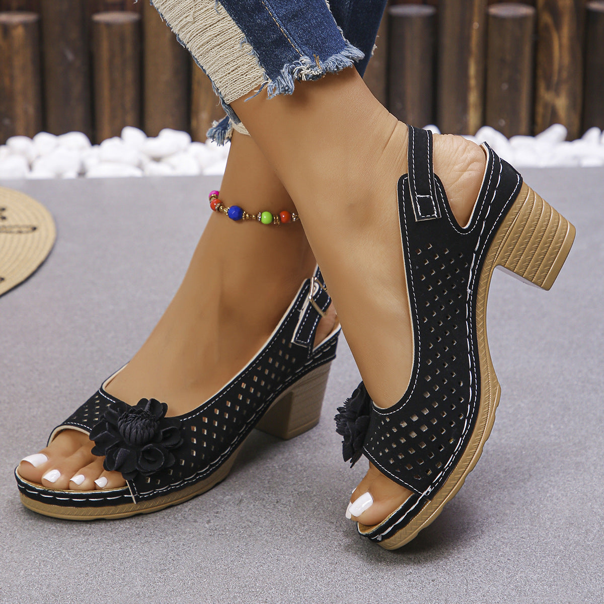 Sandra™ – Damens Blommiga Sandaler med Blockklack