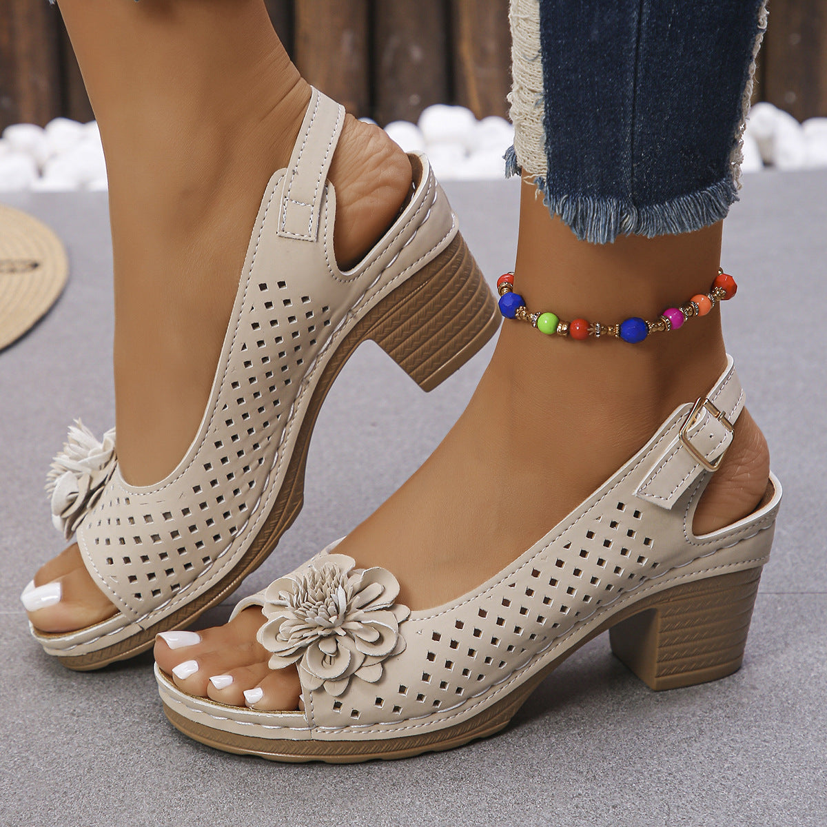 Sandra™ – Damens Blommiga Sandaler med Blockklack